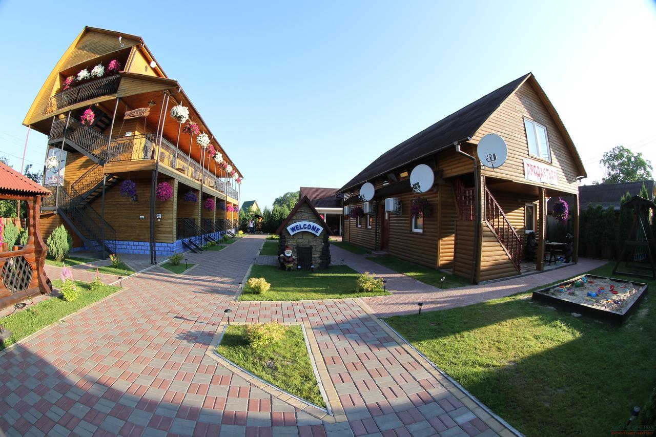 Hotel-Complex Mizh Triokh Ozer Sviteaz Exterior foto